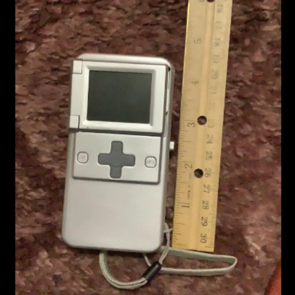 Vivitar DVR 410 Digital Camera